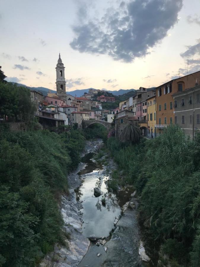 Bb Palazzo Doria Bed & Breakfast Dolcedo Exterior photo