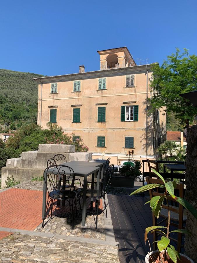 Bb Palazzo Doria Bed & Breakfast Dolcedo Exterior photo